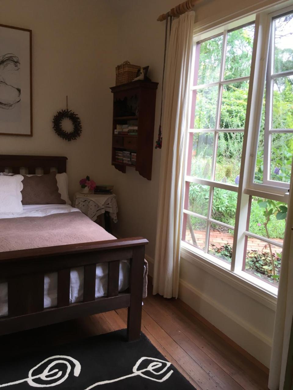 Bed and Breakfast Belgrave Hideaway Екстер'єр фото